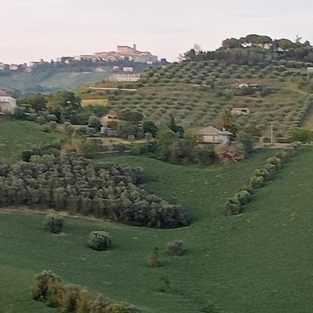Apartamento Fiordiloto Monsampolo Del Tronto Exterior foto