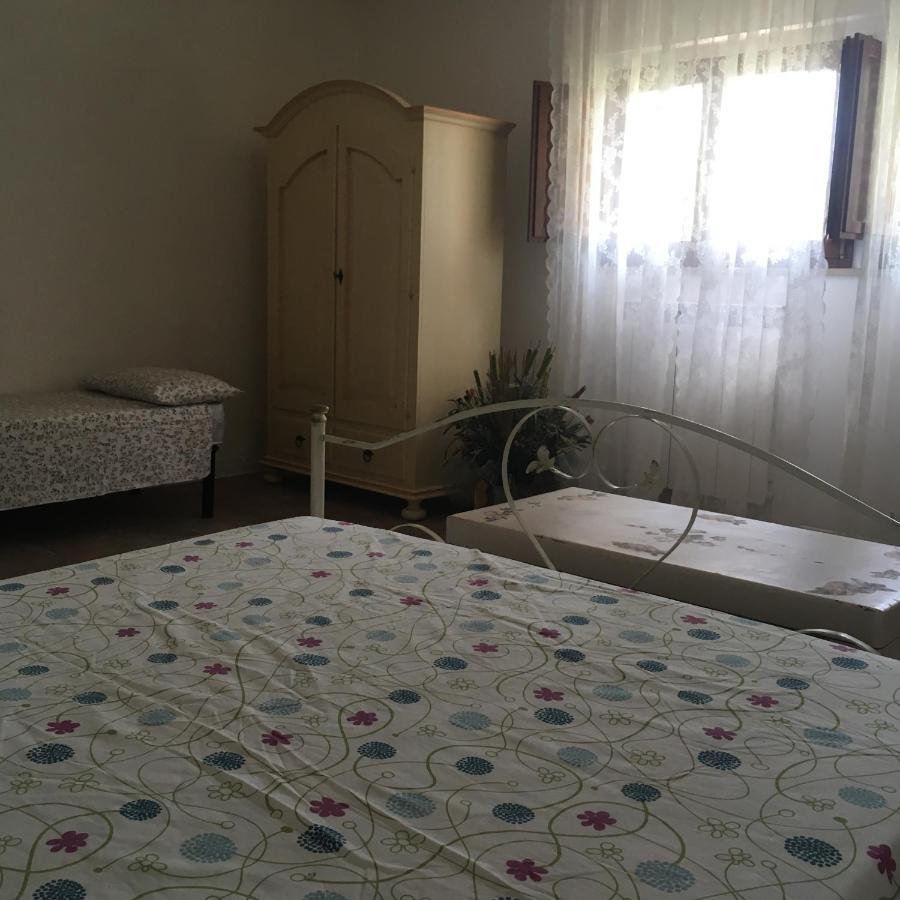 Apartamento Fiordiloto Monsampolo Del Tronto Exterior foto