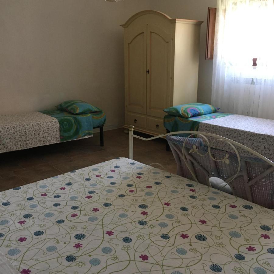 Apartamento Fiordiloto Monsampolo Del Tronto Exterior foto